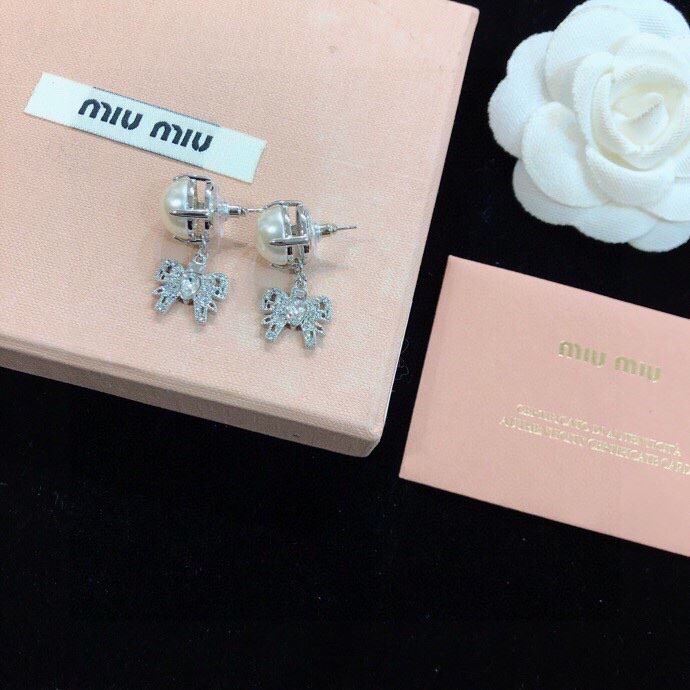 MIU MIU